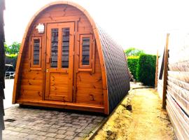 Glamping Pod，位于Heers的酒店