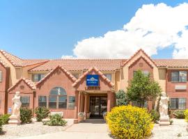 Microtel Inn & Suites by Wyndham Gallup - PET FRIENDLY