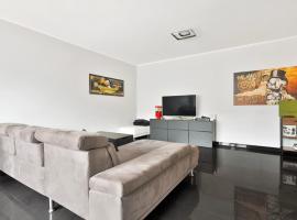 Esch-sur-Alzette Apartment，位于阿尔泽特河畔埃施的酒店
