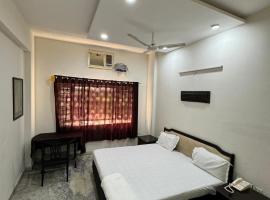 Hotel Nabha Niwas，位于Nadāmpur的酒店