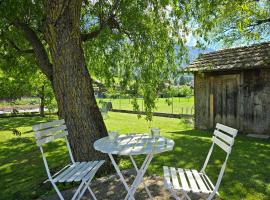 Mountain Holiday，位于Wimmis的酒店