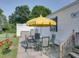 Quaint Lakemont Retreat 1 Mi to Seneca Lake!