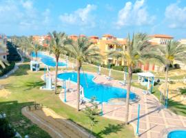 PORTO MATROUH chalet families only，位于马特鲁港的酒店