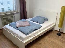 Helles Zimmer in Wohnung mit Balkon，位于盖尔恩豪森的露营地