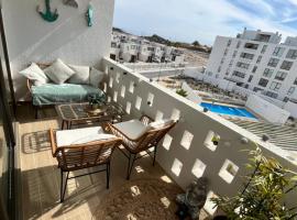 Departamento full equipado en Bahía Inglesa，位于巴伊亚英格莱萨的酒店