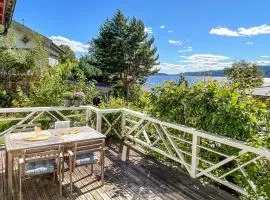 Nice Home In Klokkarstua With Wifi