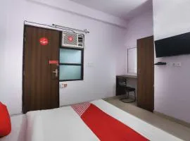 Hotel O Noida Villa