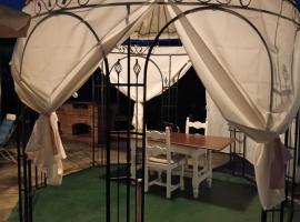B&B Casa dell'Orso，位于卢里西亚的酒店