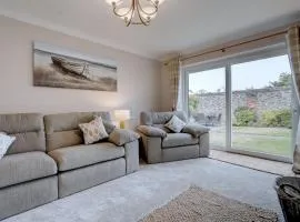 Pebblelight by Winterton Cottages
