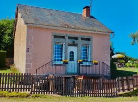 Petite maison，位于Planchez的酒店