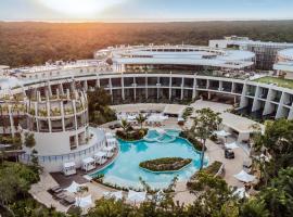 Secrets Tulum Resort & Beach Club - Adults Only - All Inclusive，位于图卢姆的酒店