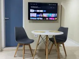 Lucky center Apartment
