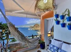 Luxury With Direct Access To The sea, Two Pools , One Of Them Saltwater, Panoramic Views Of The Sea And Hidden Coves