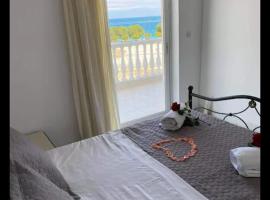 Seasmiles，位于阿克拉塔的酒店