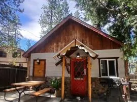 Big Bear Lake - Tulip Lane Cabin #24