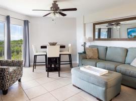 Key Largo 2BR 2BA Oceanfront with Pool，位于塔维涅的酒店