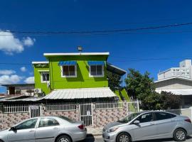 Salo-casa Verde 4 Bdrm House By Stay Here Pr，位于圣胡安的酒店