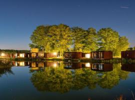 Forest-Edge Retreat, Antoing，位于Antoing的酒店