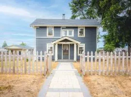 Peabody House - 1920s Cottage