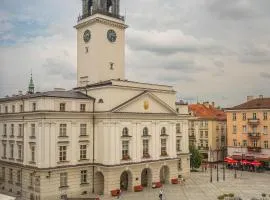 Apartamenty na Starówce - 3 piętro z widokiem na Ratusz, Rynek Główny i Centrum