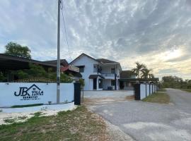 JBK Villa Empire - Roomstay
