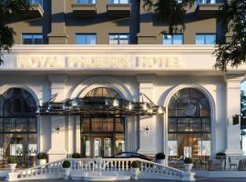 Royal Phoenix Hotel Bac Ninh，位于北宁的酒店