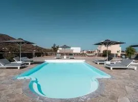 Mythique Pool Residence