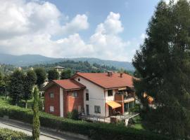 Monolocale a Torre Pellice，位于托雷佩利切的酒店