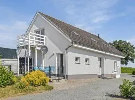 Awesome Apartment In Ahrenshagen-Daskow