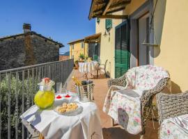 Pet Friendly Home In Sommocolonia，位于Sommocolonia的酒店