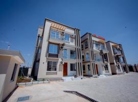 JEM Apartments，位于多多马的带停车场的酒店