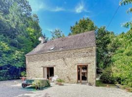 Lovely Home In Paulin With Kitchen，位于Paulin的酒店