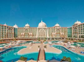 Xafira Deluxe Resort & Spa - Ultra All Inclusive，位于阿拉尼亚的酒店