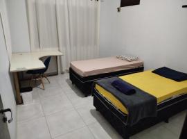 Quarto individual com 2 camas box de solteiro hostel 940，位于锡诺普的酒店