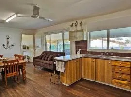 Patrick Crescent 18 - Kalbarri WA