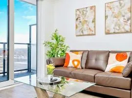 Upscale Midtown 1BR Condo - Balcony City Views