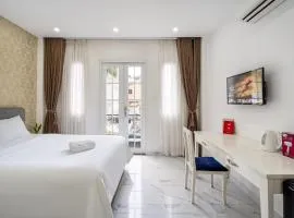 Lotus Hotel Nguyễn Phi Khanh Q1