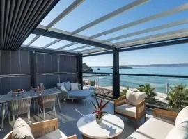 Seagull Luxury Apartment Next To The Sea - BY APOKORNAS VILLAS