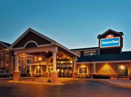 善哈森爱美里克旅馆，位于查哈森的酒店