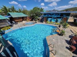 Villa Espinoza Beach Resort Nasugbu，位于纳苏格布的酒店