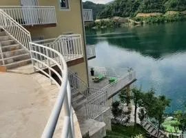 EA1 Jablaničko jezero