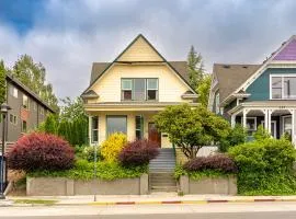 Charming Capitol Hill Craftsman