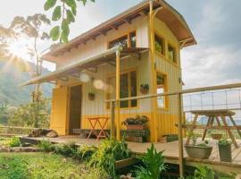 Calandria TinyHouse，位于贾丁的酒店