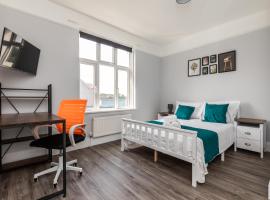 Dove Court Travel Lodge 5 - First Floor Ensuite，位于布里斯托的酒店