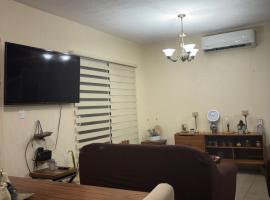 Casa Gabriel，位于Naranjo的酒店