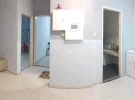 Santai Homestay 2，位于哥打京那巴鲁的酒店
