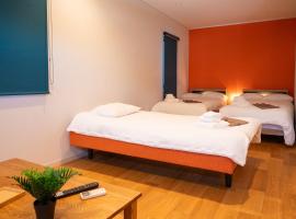 かなわアパートメントステイ201，位于敦贺市的酒店