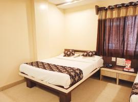 Hotel Sai Balaji，位于舍地的酒店