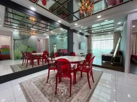 3BR Condo at Gelugor by Hana Suite