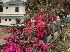 Paradise Point Home Stay，位于Mānantoddy的酒店